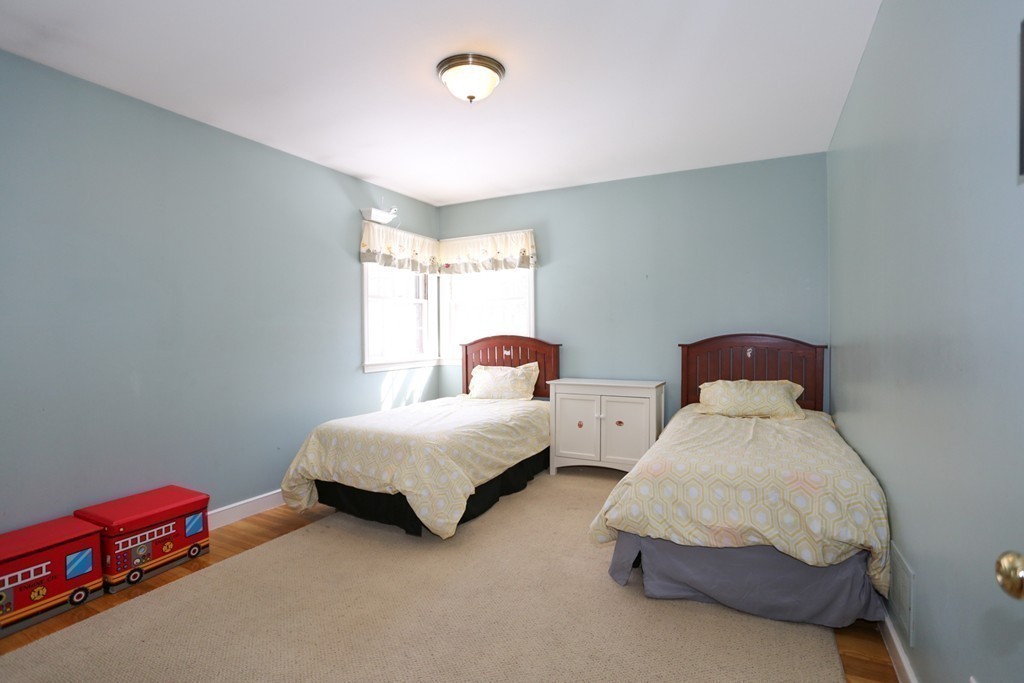 10 Valley View Road Wayland, MA 01778 - Photo 14 of 22 Gallery Image 14