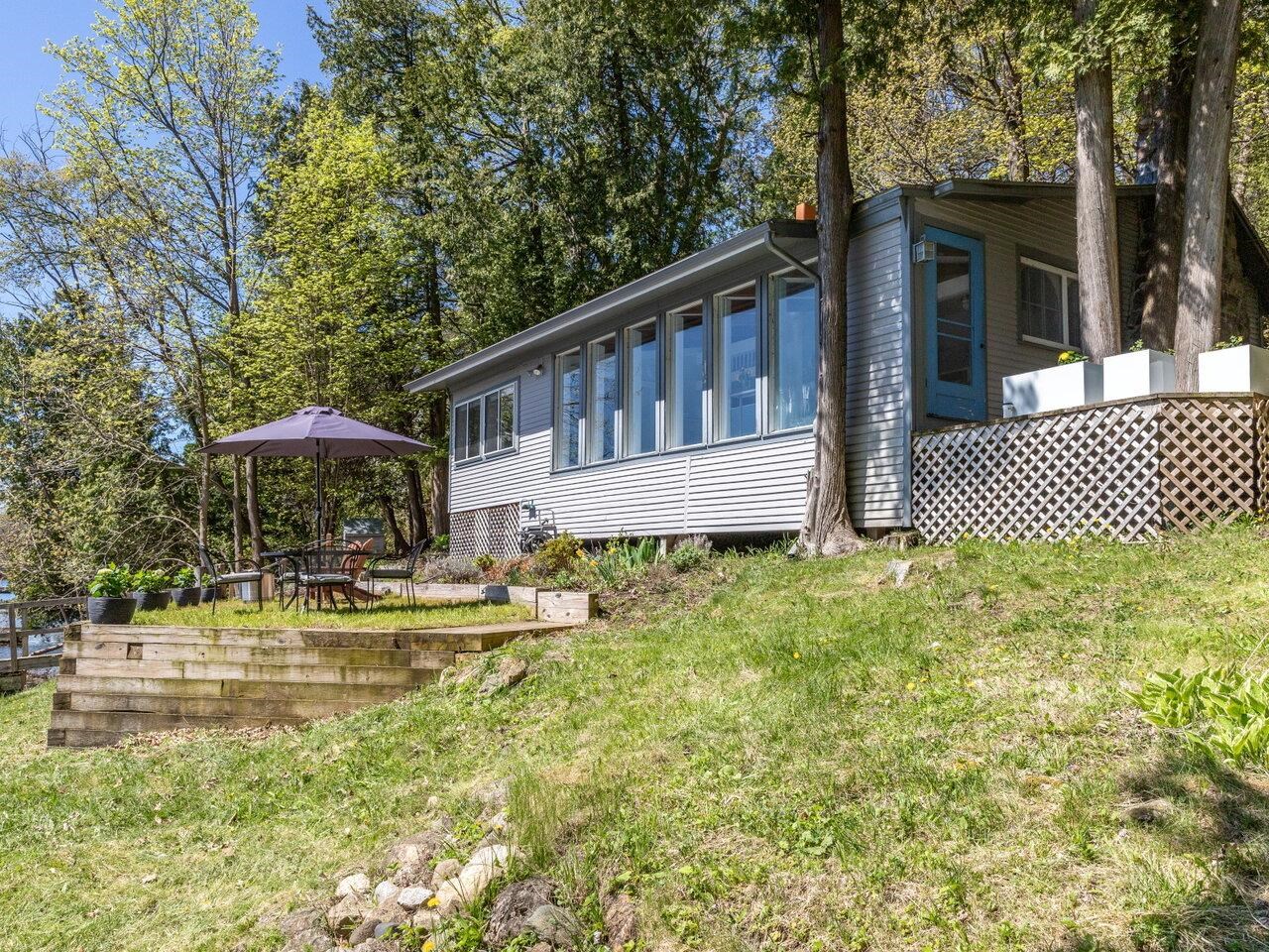 558 Coates Island Road Colchester, VT 05446 - Photo 4 of 39 Gallery Image 4
