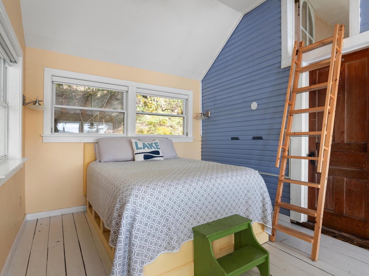 558 Coates Island Road Colchester, VT 05446 - Photo 6 of 39 Gallery Image 6