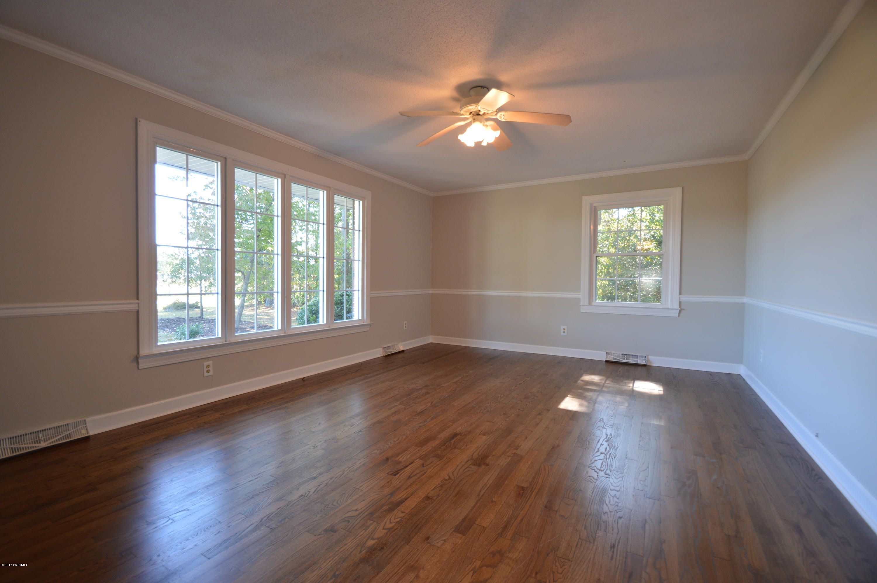 4214 Pine Forest Road Ayden, NC 28513 - Photo 3 of 32 3