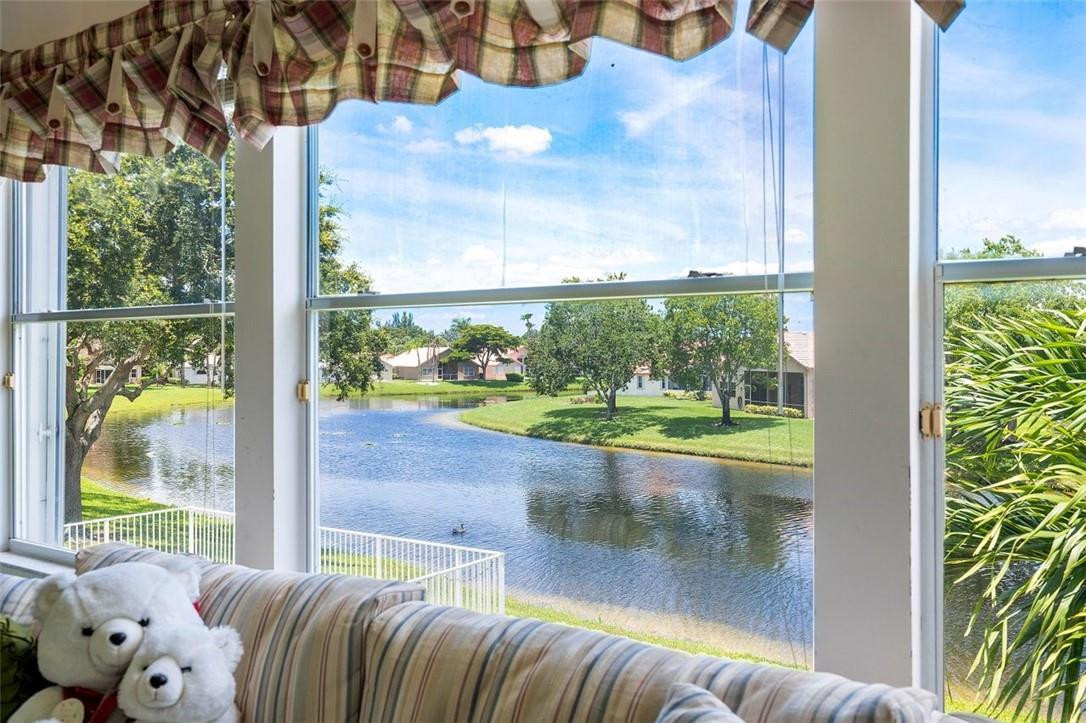 160 Cove Road Greenacres, FL 33413 - Photo 24 of 60 Photo 24