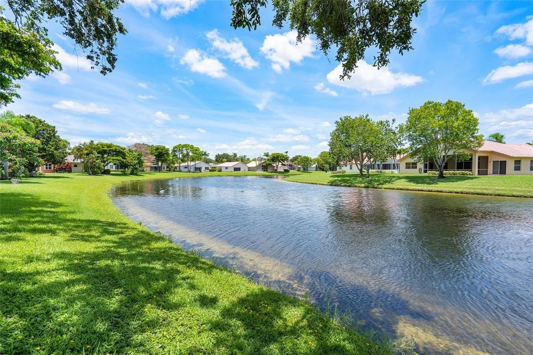 160 Cove Road Greenacres, FL 33413 - Photo 34 of 60 Photo 34