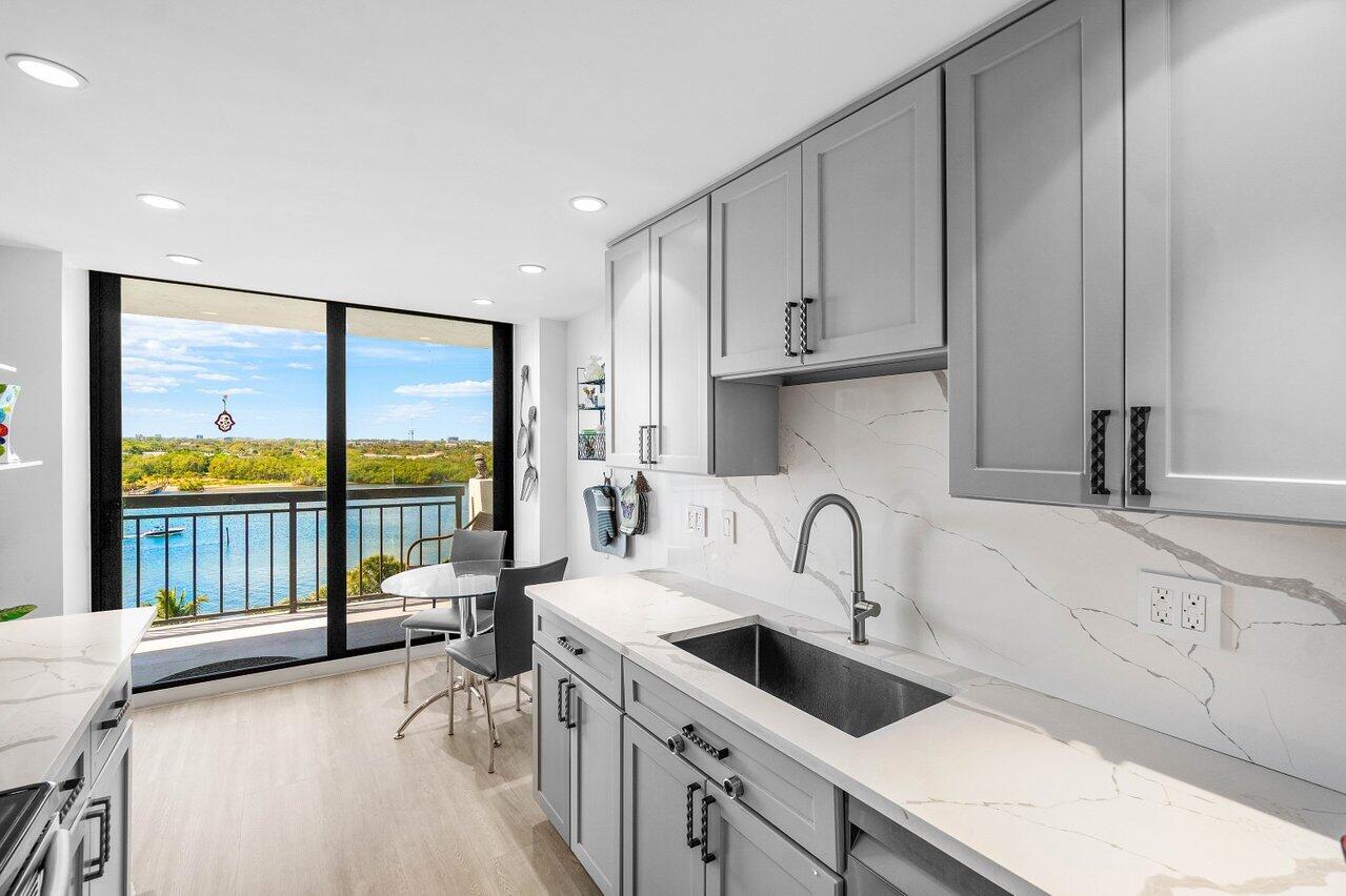 2003 North Ocean Boulevard, Unit 904 Boca Raton, FL 33431 - Photo 15 of 56 020-2003NorthOceanBoulevard-904-BocaRato