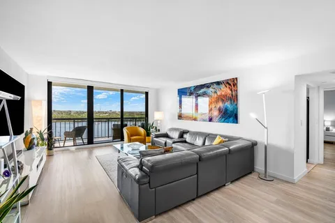 $979,000 | 2003 North Ocean Boulevard, Unit 904, Boca Raton, FL 33431