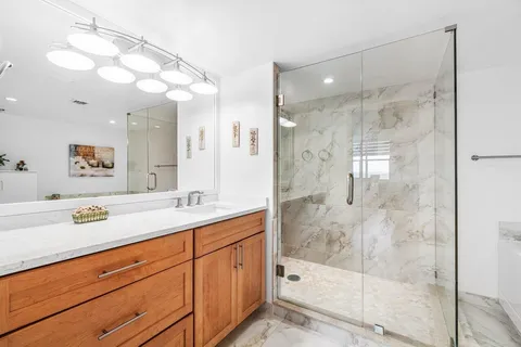 $979,000 | 2003 North Ocean Boulevard, Unit 904, Boca Raton, FL 33431