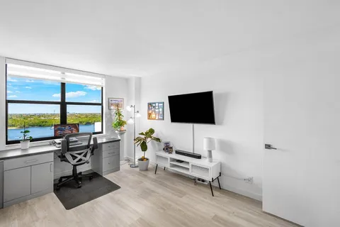 $979,000 | 2003 North Ocean Boulevard, Unit 904, Boca Raton, FL 33431