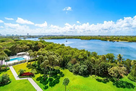 $979,000 | 2003 North Ocean Boulevard, Unit 904, Boca Raton, FL 33431