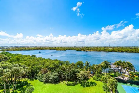 $979,000 | 2003 North Ocean Boulevard, Unit 904, Boca Raton, FL 33431