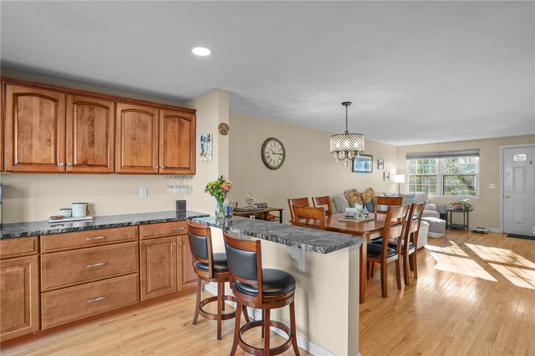 407 Pinewood Drive Smithfield, RI 02917 - Photo 12 of 25