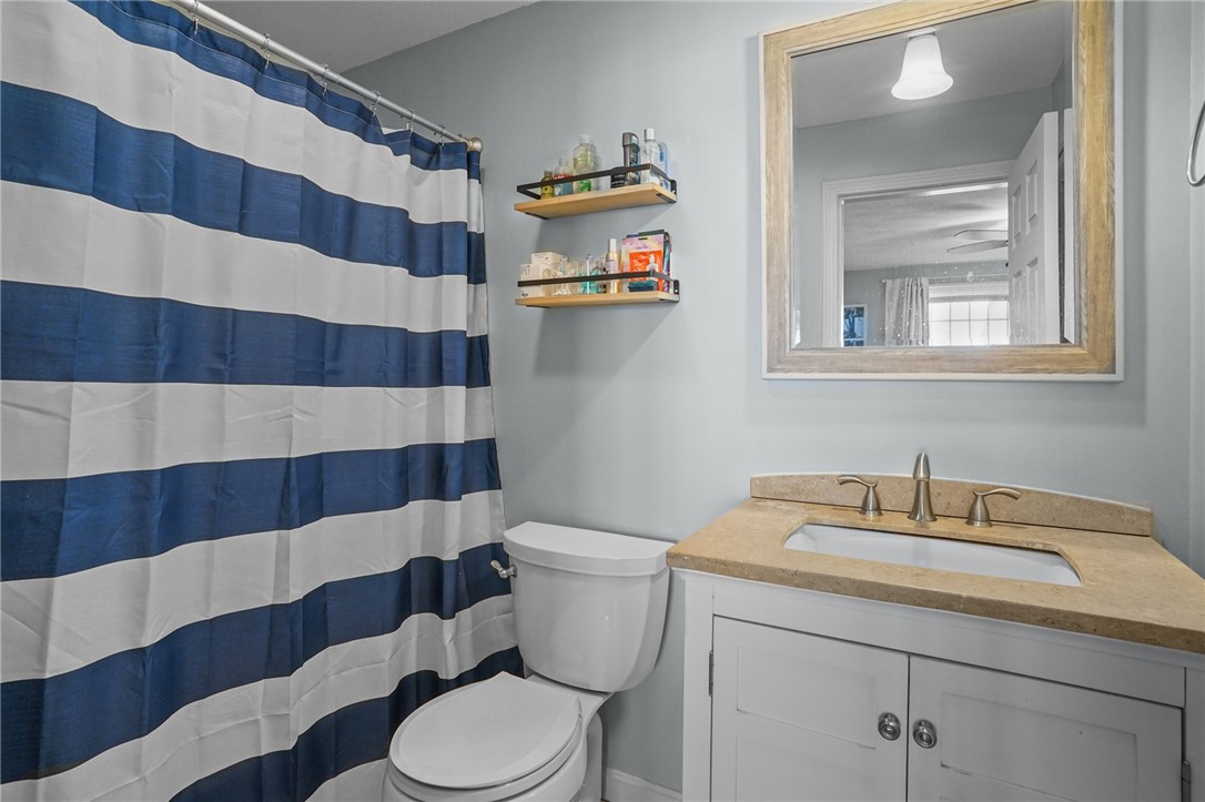 407 Pinewood Drive Smithfield, RI 02917 - Photo 19 of 25
