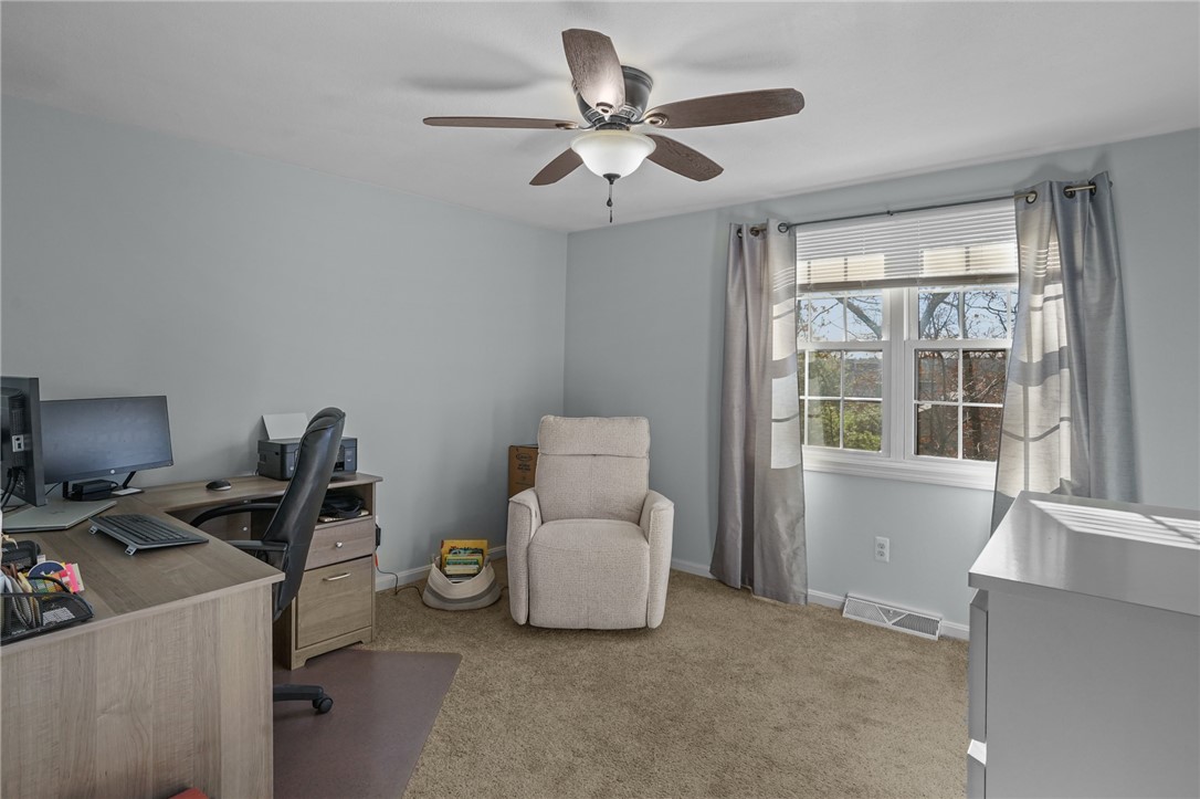 407 Pinewood Drive Smithfield, RI 02917 - Photo 20 of 25