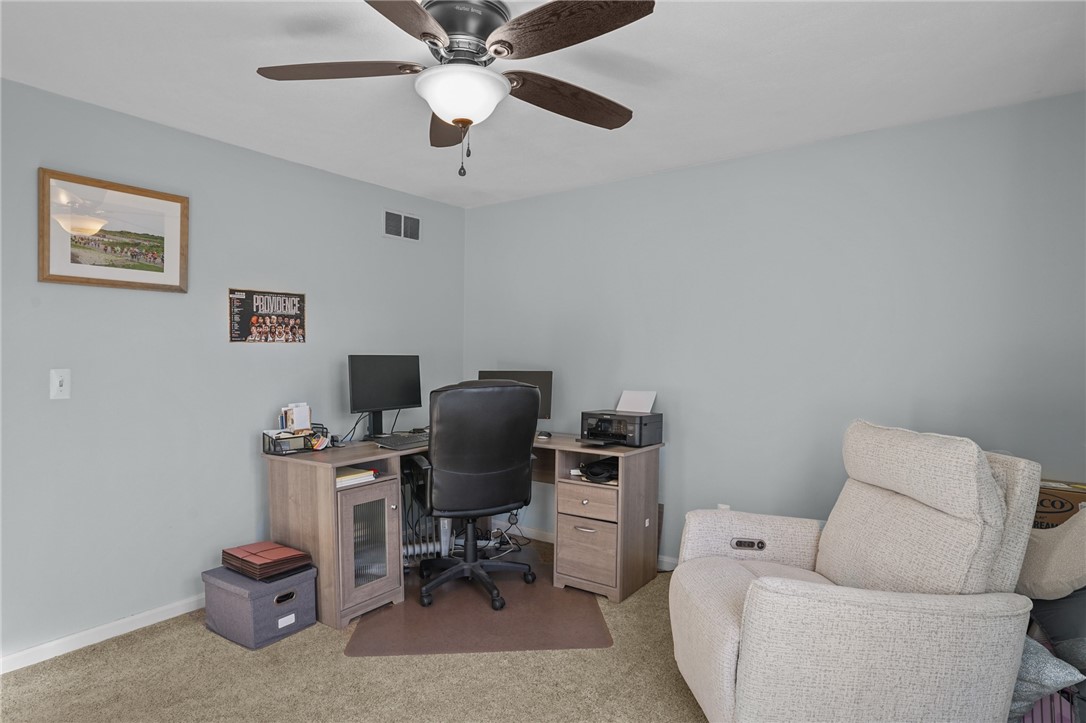 407 Pinewood Drive Smithfield, RI 02917 - Photo 21 of 25