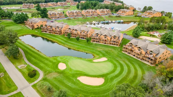 $259,000 | 1822-1 Parkland Drive, Unit 701, Arkdale, WI 54613