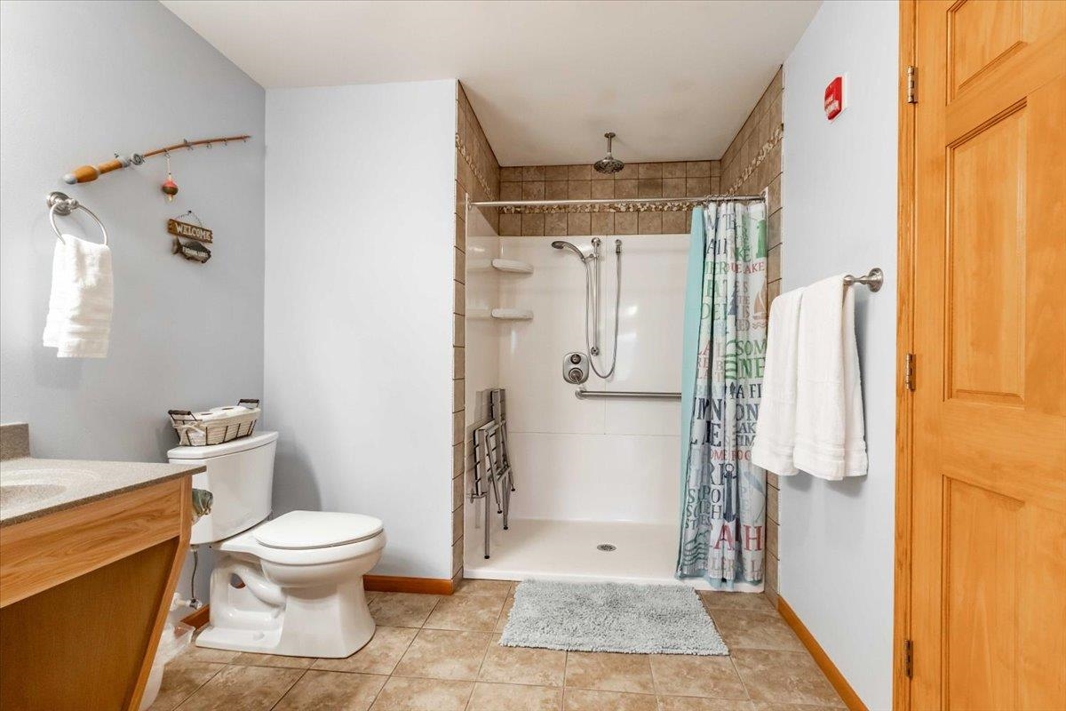 1822-1 Parkland Drive, Unit 701 Arkdale, WI 54613 - Photo 20 of 41