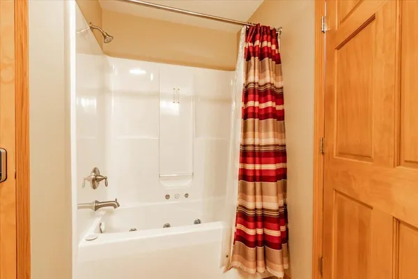 $259,000 | 1822-1 Parkland Drive, Unit 701, Arkdale, WI 54613