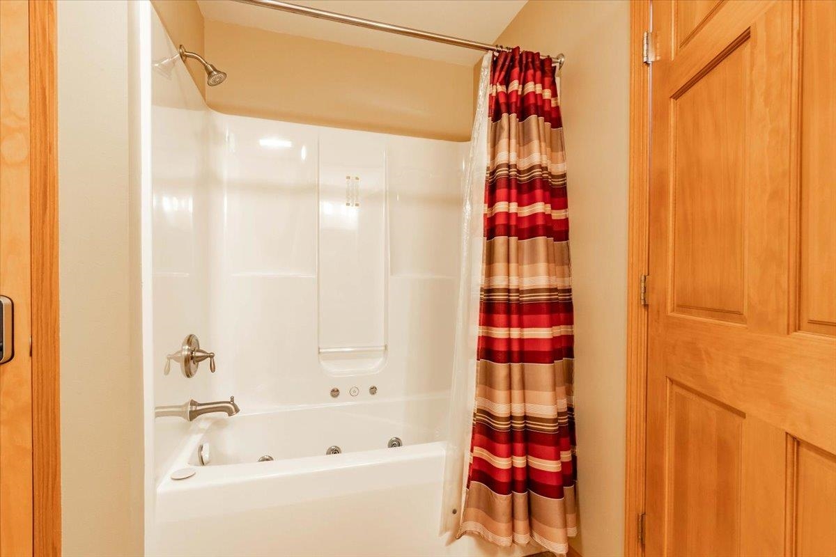 1822-1 Parkland Drive, Unit 701 Arkdale, WI 54613 - Photo 27 of 41