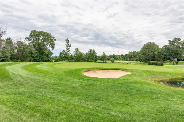 $259,000 | 1822-1 Parkland Drive, Unit 701, Arkdale, WI 54613