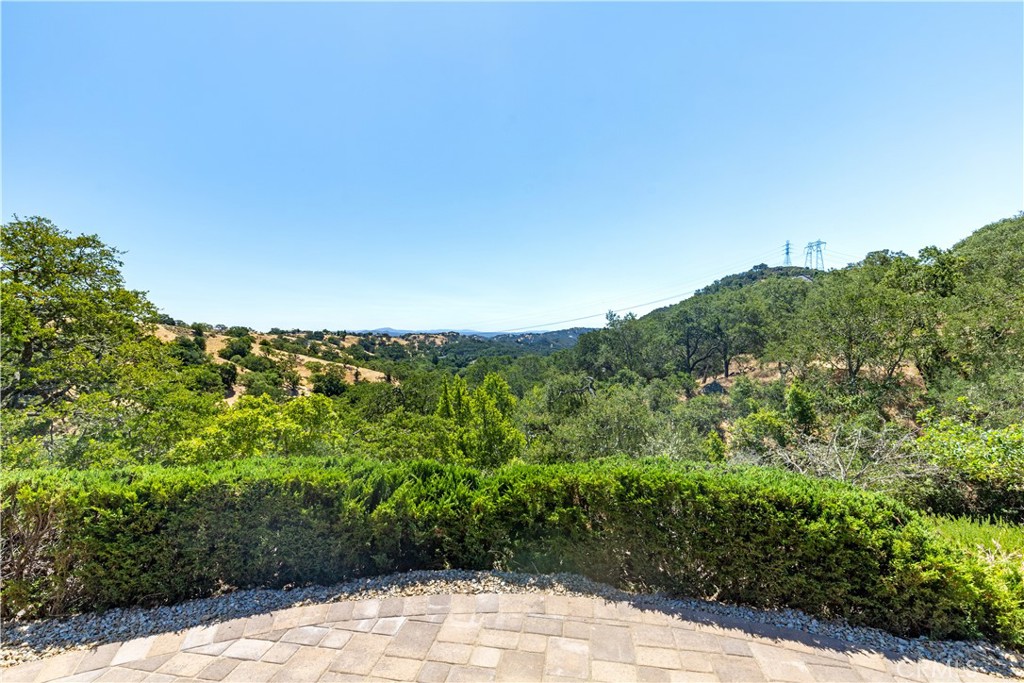 14220 El Monte Road Atascadero, CA 93422 - Photo 2 of 61 a view of a garden