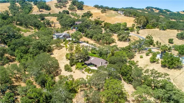 $899,000 | 14220 El Monte Road, Atascadero, CA 93422