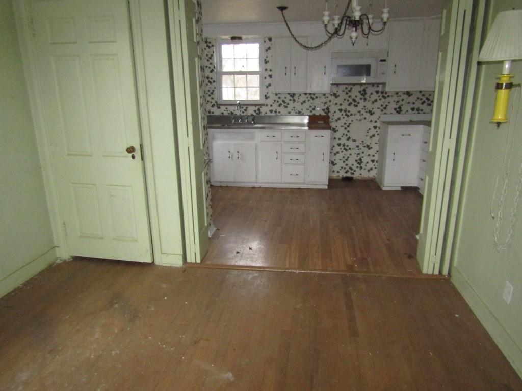 174 Crescent Hills Road Pittsburgh, PA 15235 - Photo 7 of 25 Gallery Image 7