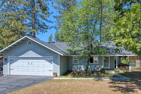 $379,900 | 34154 Shaver Springs Road, Auberry, CA 93602