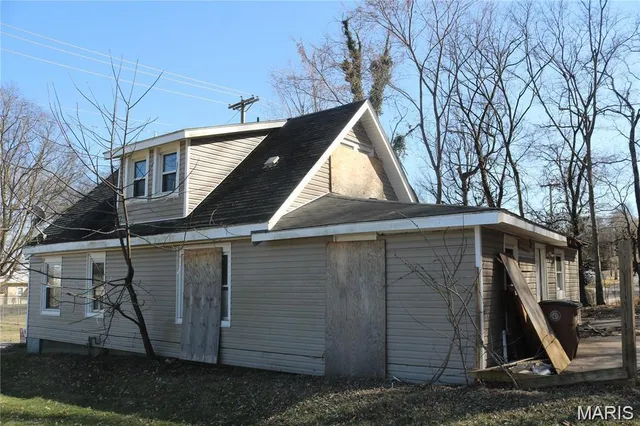 $93,000 | 605 North Spanish Street, Cape Girardeau, MO 63701