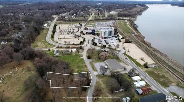$93,000 | 605 North Spanish Street, Cape Girardeau, MO 63701
