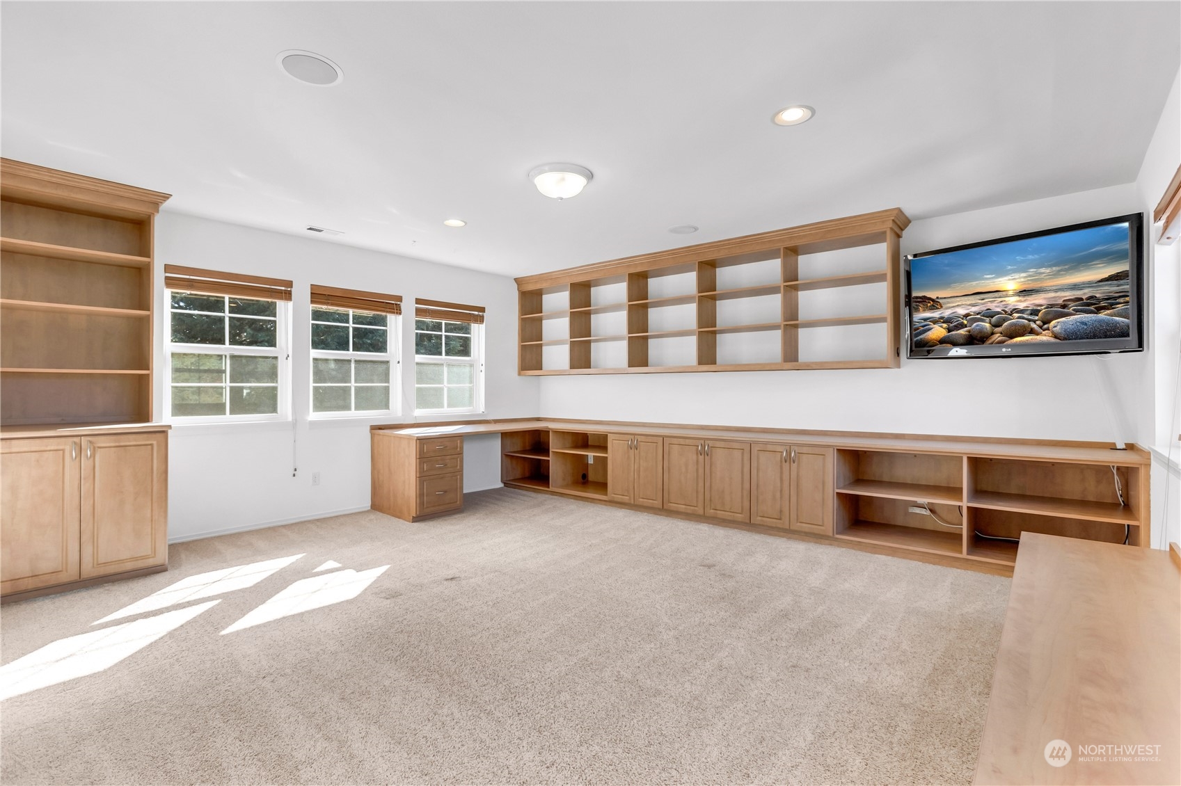 3210 187th Place Southeast Bothell, WA 98012 - Photo 23 of 39 an empty room with furniture and window