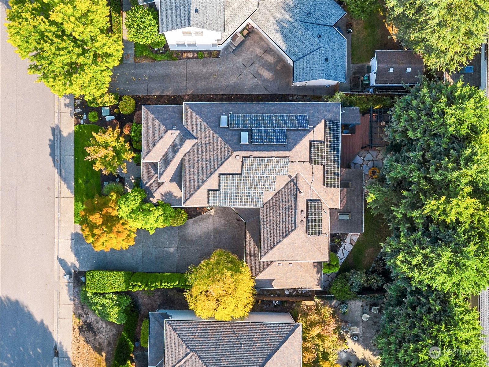 3210 187th Place Southeast Bothell, WA 98012 - Photo 38 of 39 an aerial view of residential houses with outdoor space