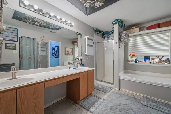 $2,100 | 922 Satellite View, Round Rock, TX 78665