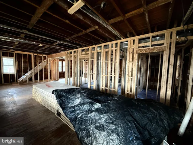 $550,000 | 2224 Middleborough Road, Essex, MD 21221