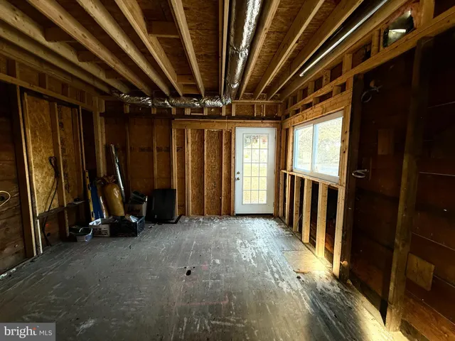 $550,000 | 2224 Middleborough Road, Essex, MD 21221