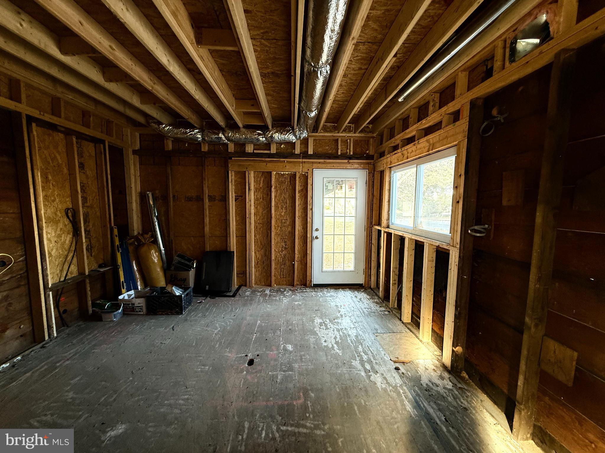 2224 Middleborough Road Essex, MD 21221 - Photo 18 of 36 a view of a room with gym equipment