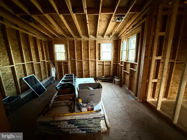 $550,000 | 2224 Middleborough Road, Essex, MD 21221