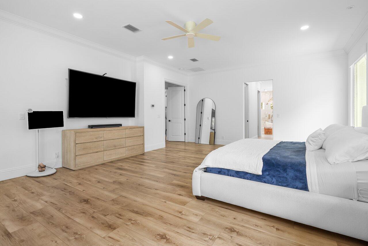 11871 160th Road North Jupiter, FL 33478 - Photo 18 of 66 Primary Suite