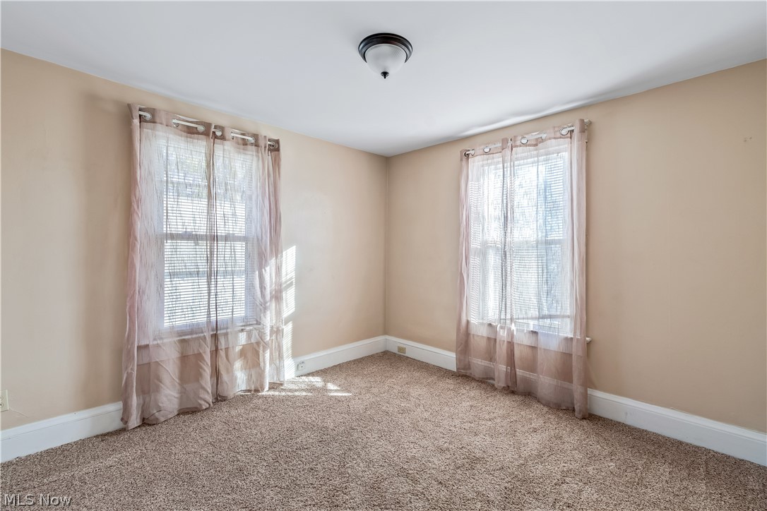 1599 Manchester Road Akron, OH 44314 - Photo 12 of 14