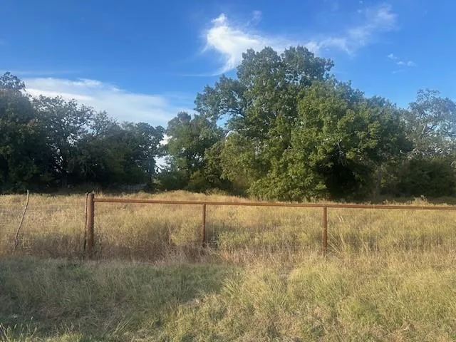 $54,900 | 79 Farm Road 79, Sumner, TX 75486