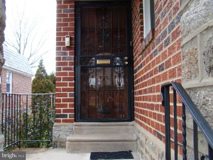 925 Murdoch Road Philadelphia, PA 19150 - Photo 3 of 12 Exterior Front
