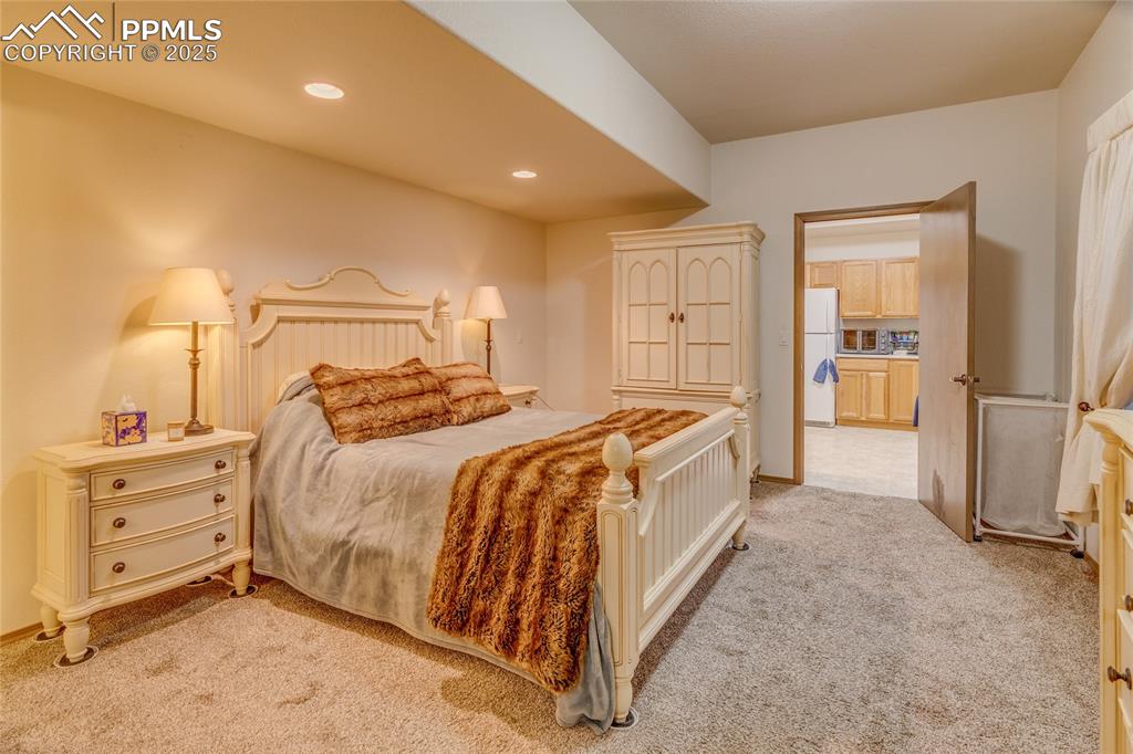 7501 Tudor Road Colorado Springs, CO 80919 - Photo 37 of 48 Secondary suite toward kitchenette