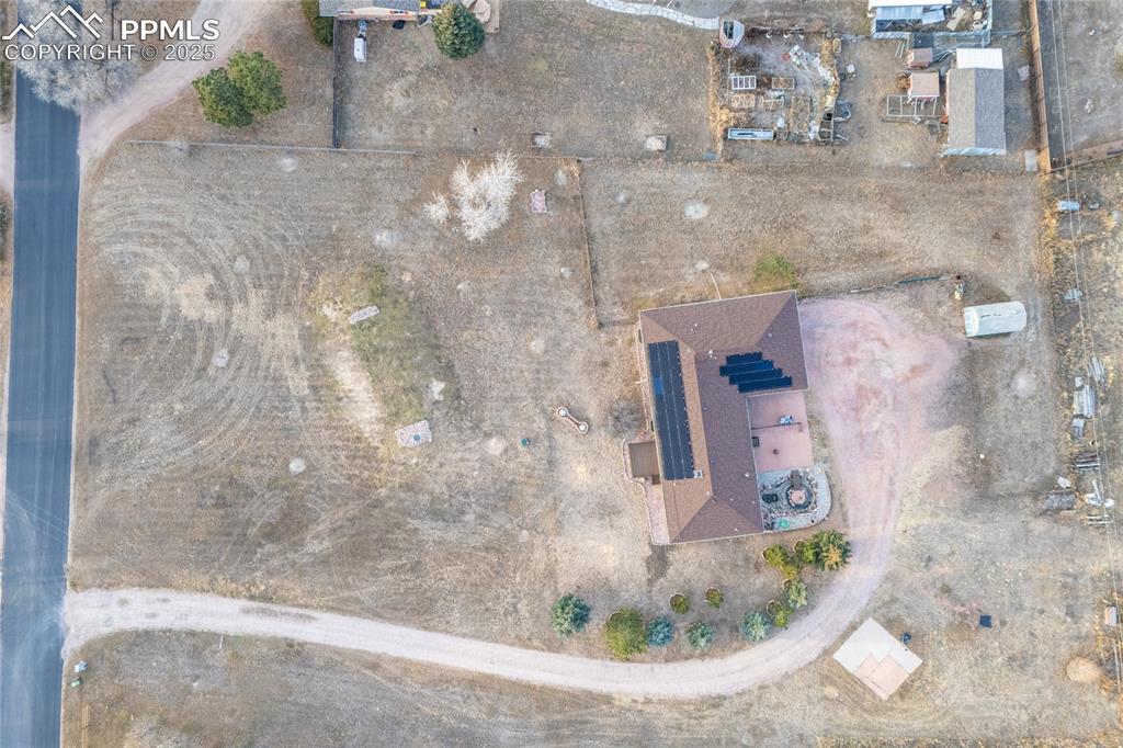 7501 Tudor Road Colorado Springs, CO 80919 - Photo 5 of 48