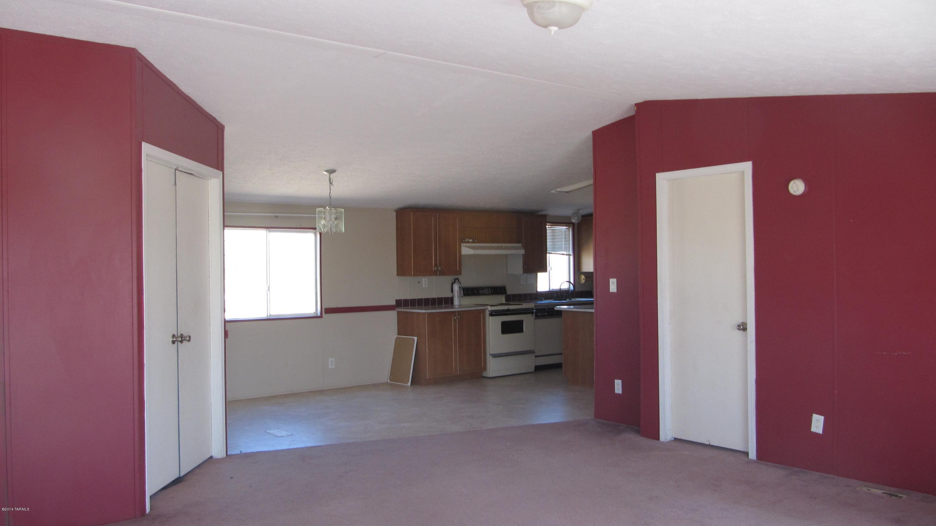 8300 South Marstellar Road Tucson, AZ 85736 - Photo 1 of 26 Gallery Image 1