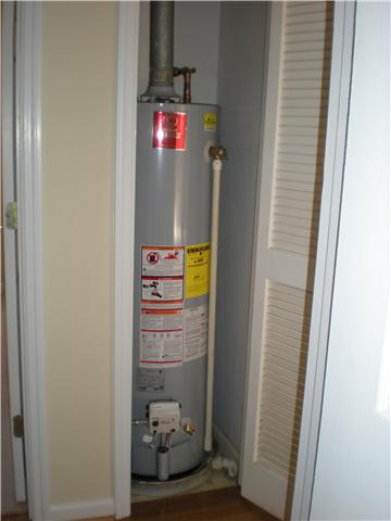 1008 Wildcat Road Dickson, TN 37055 - Photo 10 of 12 a bathroom with a shower