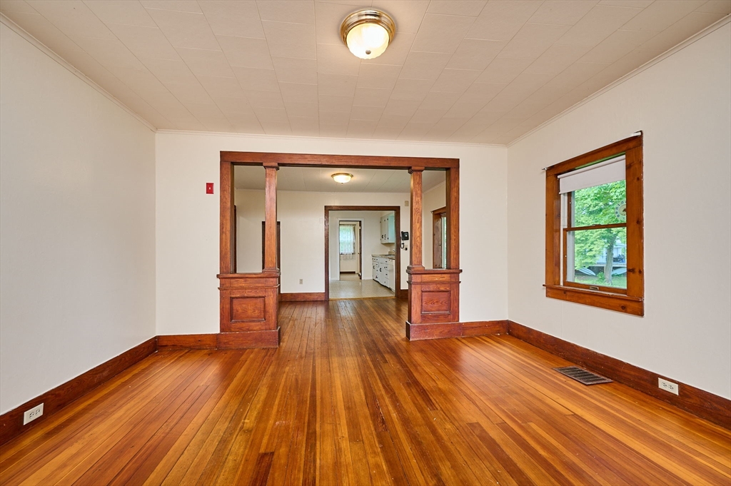 4 Petticoat Hill Road Williamsburg, MA 01096 - Photo 6 of 42 Gallery Image 6