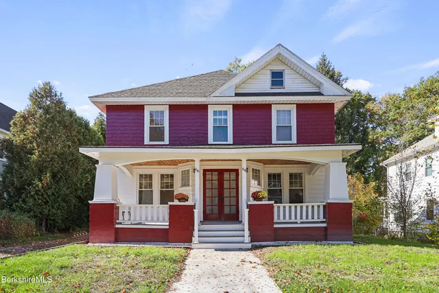 $2,250 | 66 Stratford Avenue, Pittsfield, MA 01201