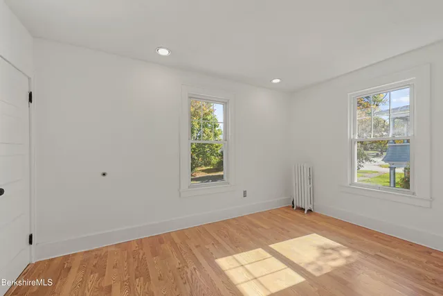 $2,250 | 66 Stratford Avenue, Pittsfield, MA 01201