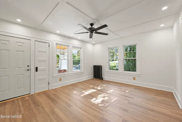 $2,250 | 66 Stratford Avenue, Pittsfield, MA 01201