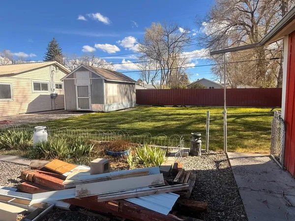$415,000 | 919 West Jackson Avenue, Riverton, WY 82501