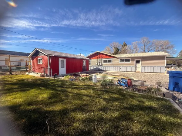 $415,000 | 919 West Jackson Avenue, Riverton, WY 82501