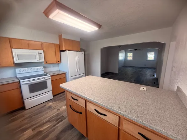$415,000 | 919 West Jackson Avenue, Riverton, WY 82501