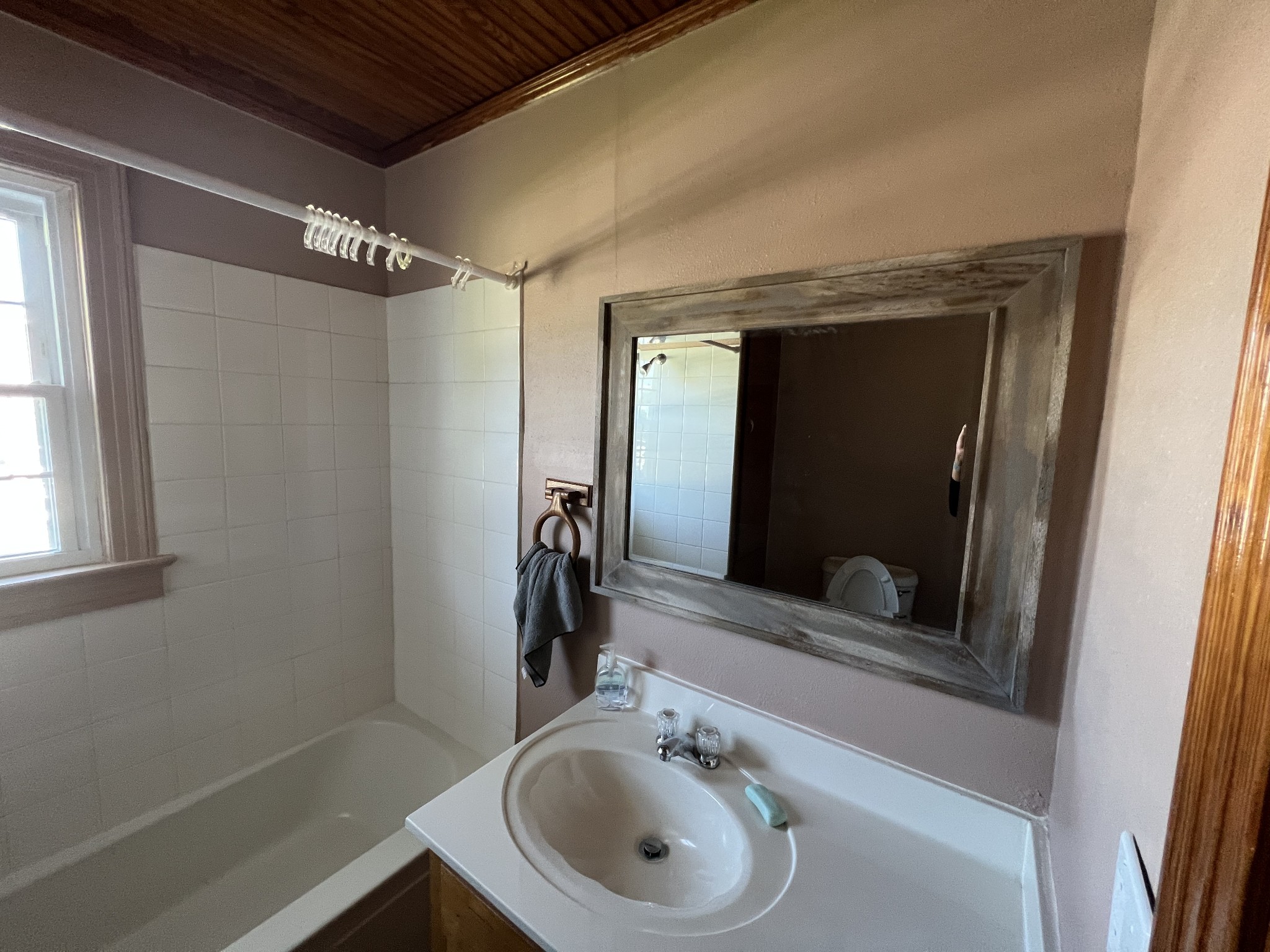 2584 Scottsville Road Lafayette, TN 37083 - Photo 8 of 17 Gallery Image 8
